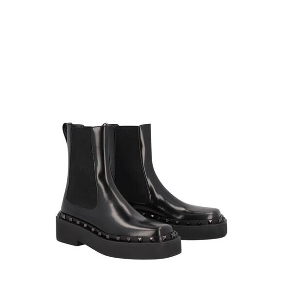 Valentino Garavani Shoes - Valentino Garavani NIB M-Way Rock Stud Beatle Boots in Black Size 40